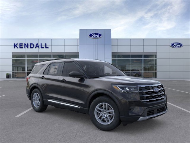 2025 Ford Explorer photo 5