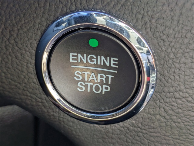 2022 Ford Edge ST photo 27