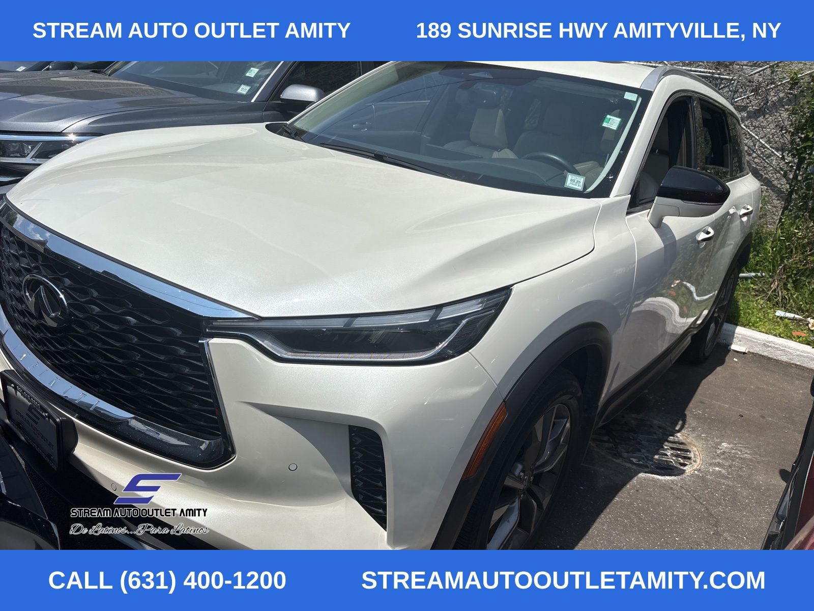 2022 Infiniti QX60 Luxe photo 2