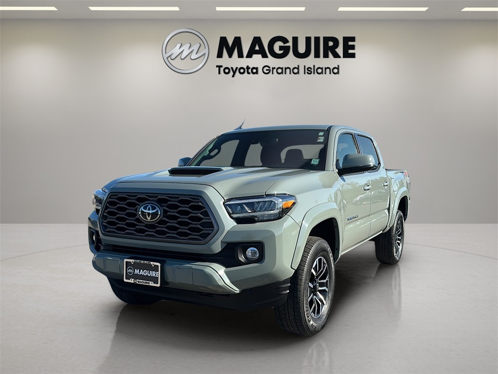 2023 Toyota Tacoma TRD Sport's photo