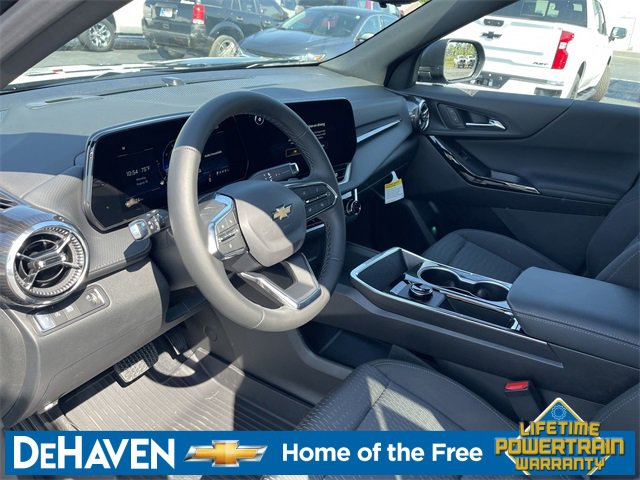 2026 Chevrolet Equinox LT photo 10