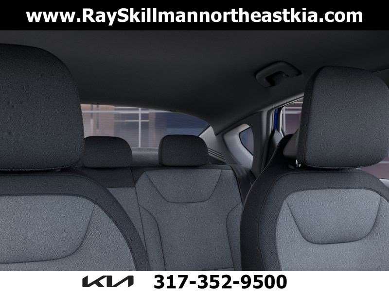 2025 Kia K4 LXS photo 23