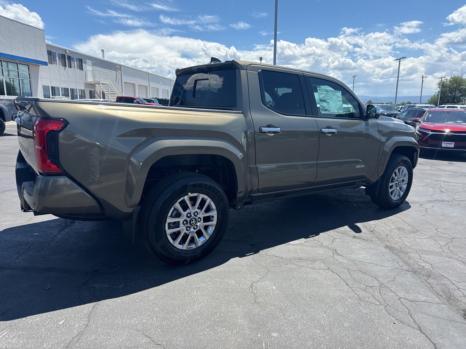 2025 Toyota Tacoma Limited 4x4 Double Cab photo 5