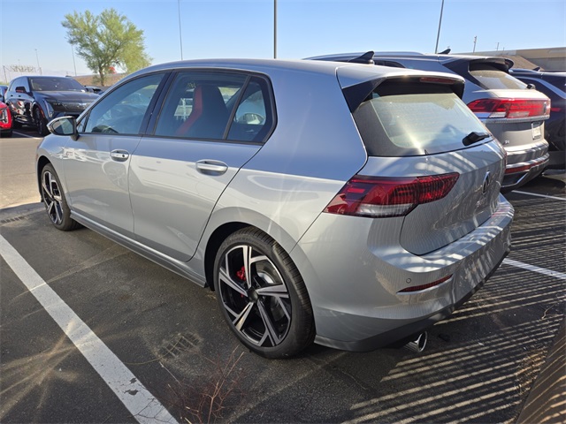 2025 Volkswagen Golf GTI SE photo 3