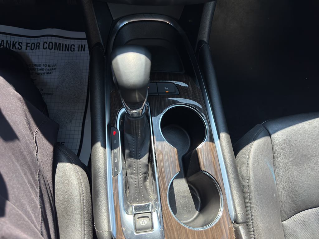 2024 Chevrolet Malibu Premier 2LT photo 8