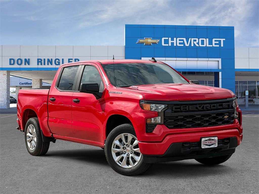 2026 Chevrolet Silverado 1500 Custom's photo