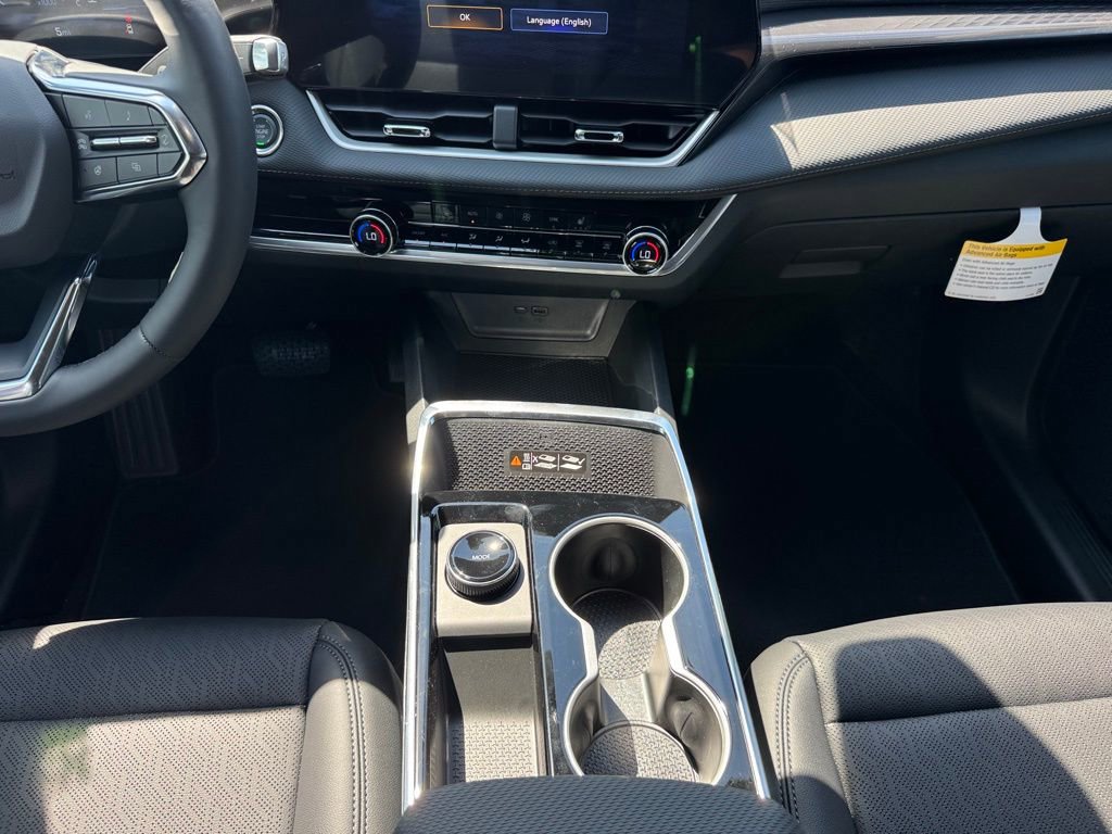 2026 Chevrolet Equinox LT photo 16