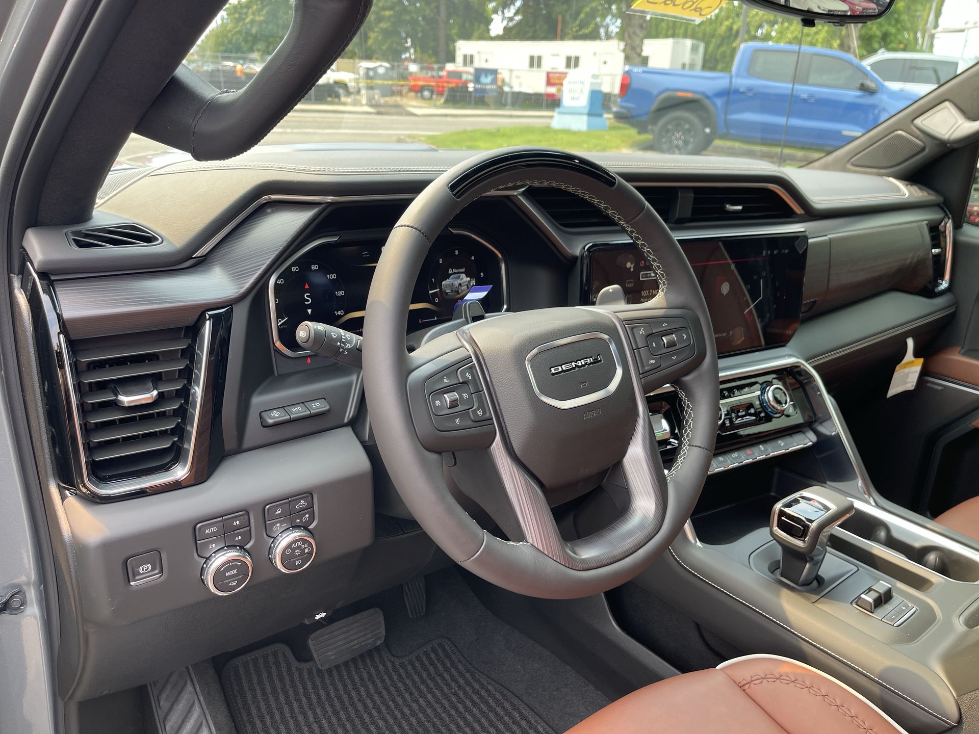 2026 Gmc Sierra 1500 Denali Ultimate photo 9