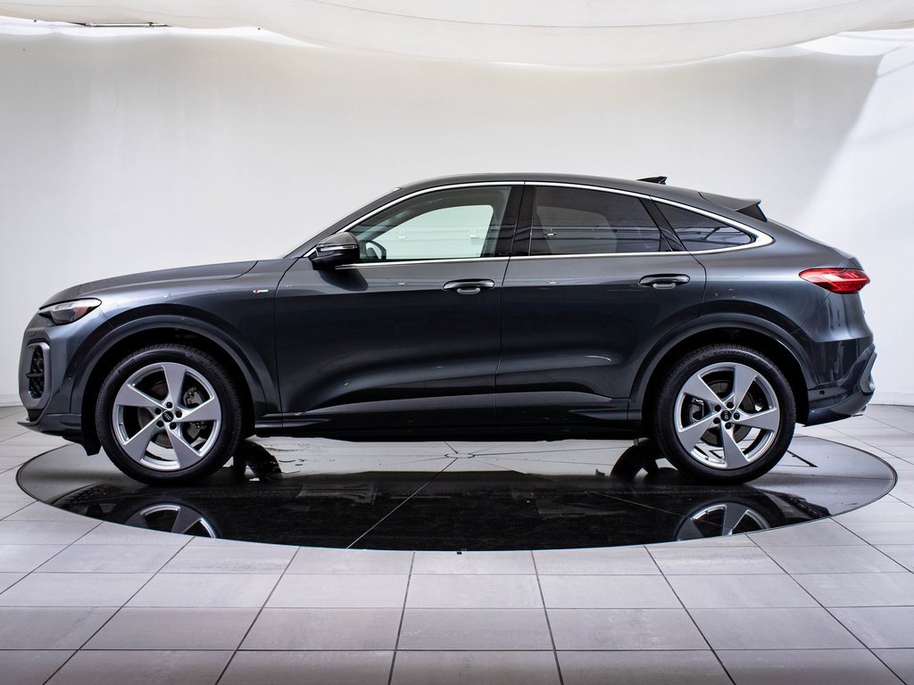 2025 Audi Q5 2.0T Prestige photo 5