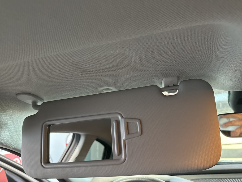 2025 Hyundai Elantra SE photo 37