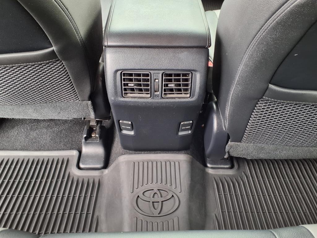 2019 Toyota 4Runner SR5 Premium photo 6