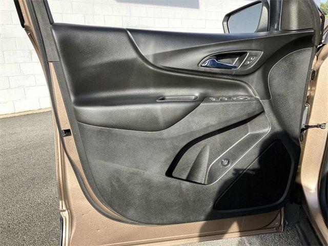 2019 Chevrolet Equinox LT photo 11