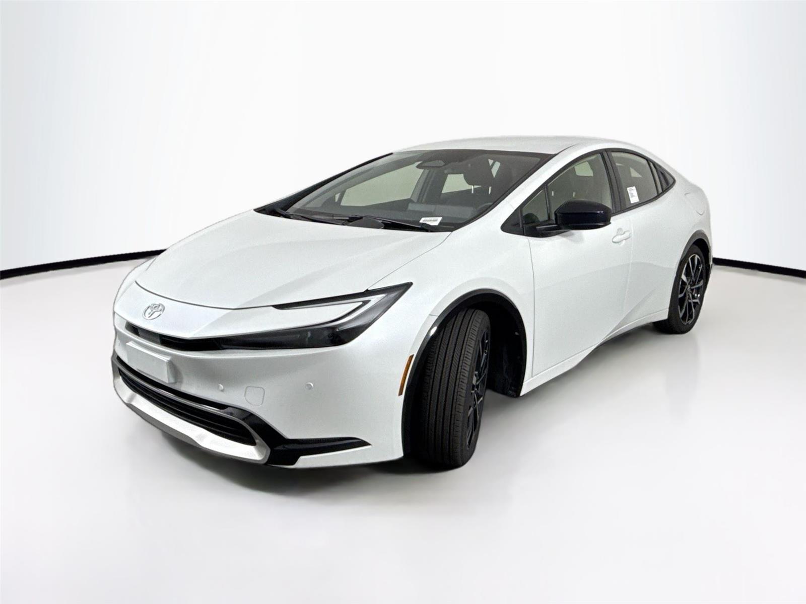 2024 Toyota Prius Prime XSE photo 2