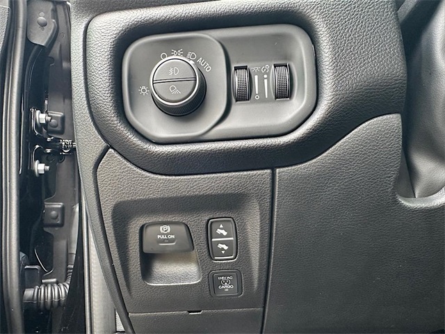 2026 Ram 1500 Laramie photo 18