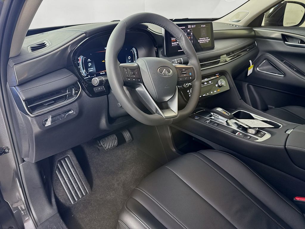 2025 Infiniti QX60 Luxe photo 9