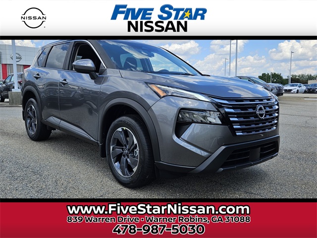 2026 Nissan Rogue SV's photo