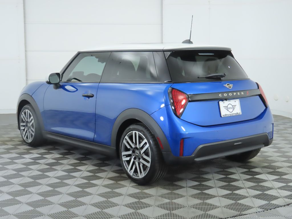 2026 Mini Cooper 2 Door Hardtop Signature photo 6