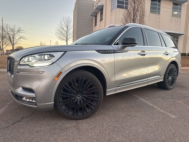 2020 Lincoln Aviator Black Label's photo