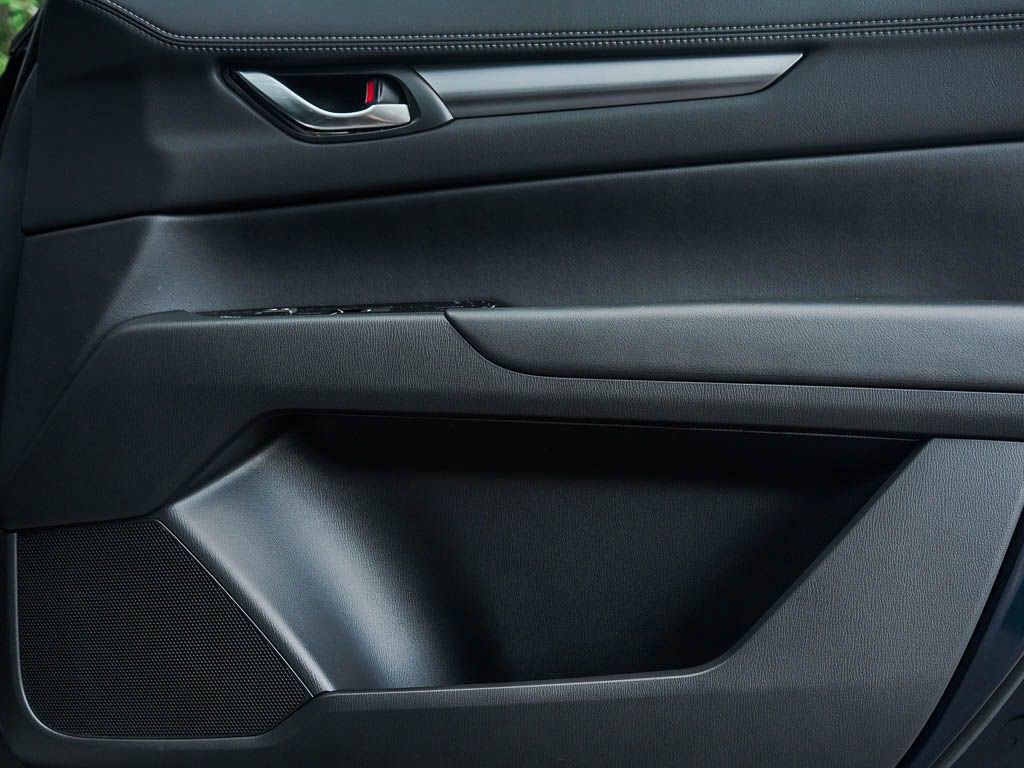 2025 Mazda CX-50 2.5 Select photo 8
