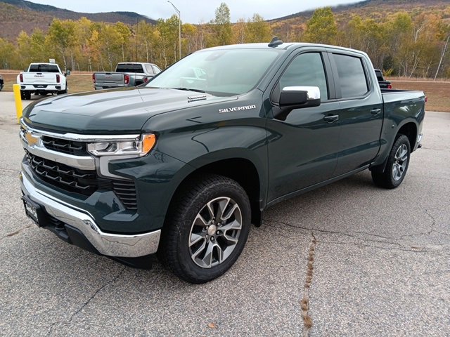 2026 Chevrolet Silverado 1500 LT photo 3