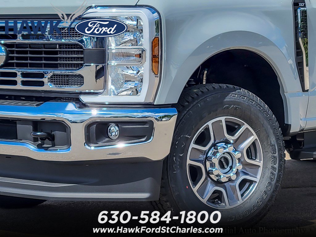 2025 FORD F-350 - Image 2