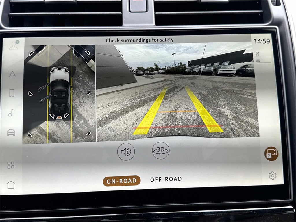 2025 Land Rover Discovery SE photo 24