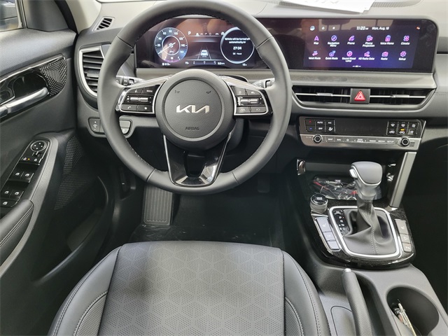 2026 Kia Seltos EX photo 19