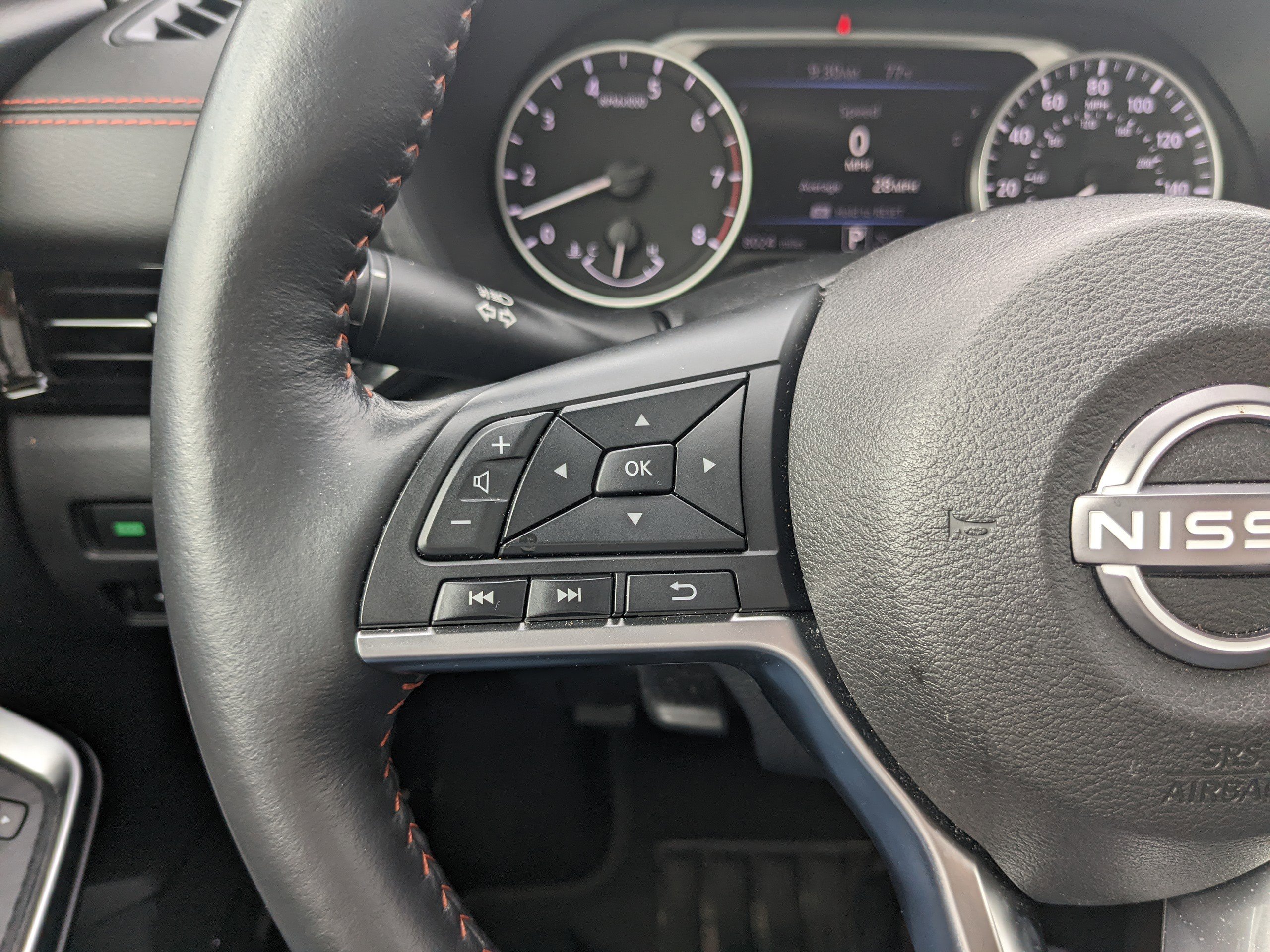 2024 Nissan Sentra SR photo 17
