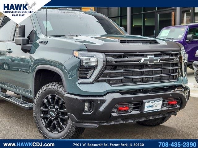 2025 CHEVROLET SILVERADO HD - Image 2