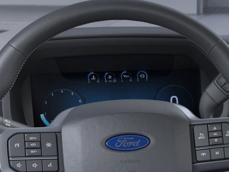 2025 Ford F-150 XLT photo 13
