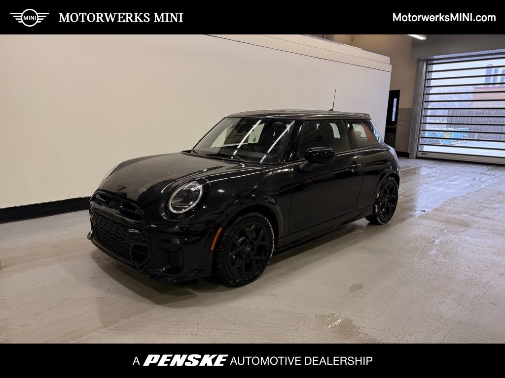 2026 MINI Hardtop 2 Door S's photo
