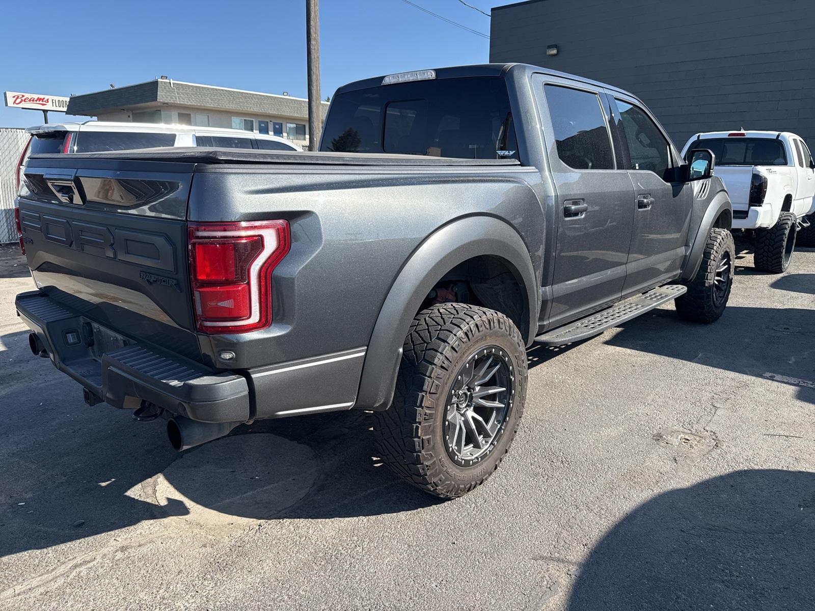 2020 Ford F-150 Raptor photo 4