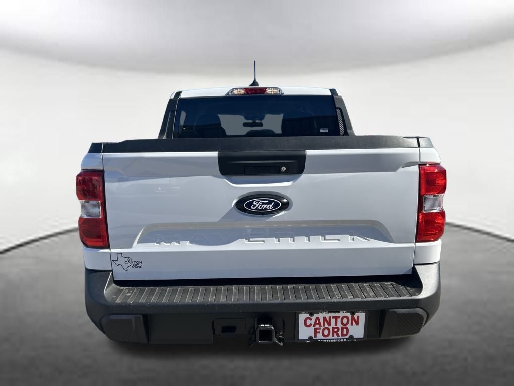 2025 Ford Maverick XLT photo 2