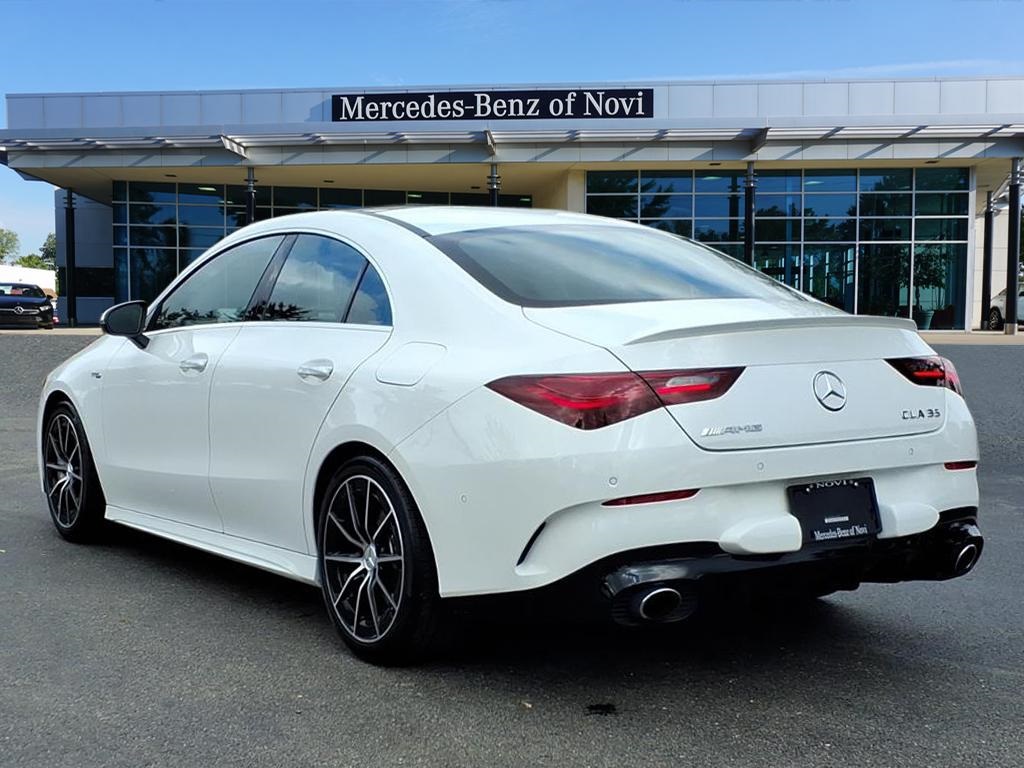 2025 Mercedes Benz CLA 35 AMG 4MATIC photo 3