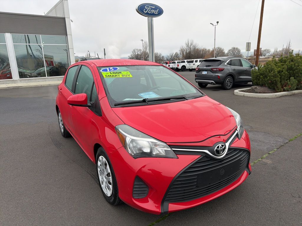 2015 Toyota Yaris L's photo