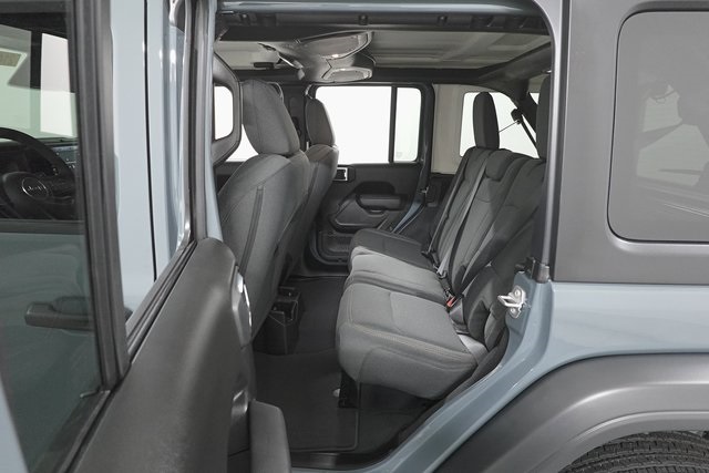 2025 Jeep Wrangler Sport S photo 22