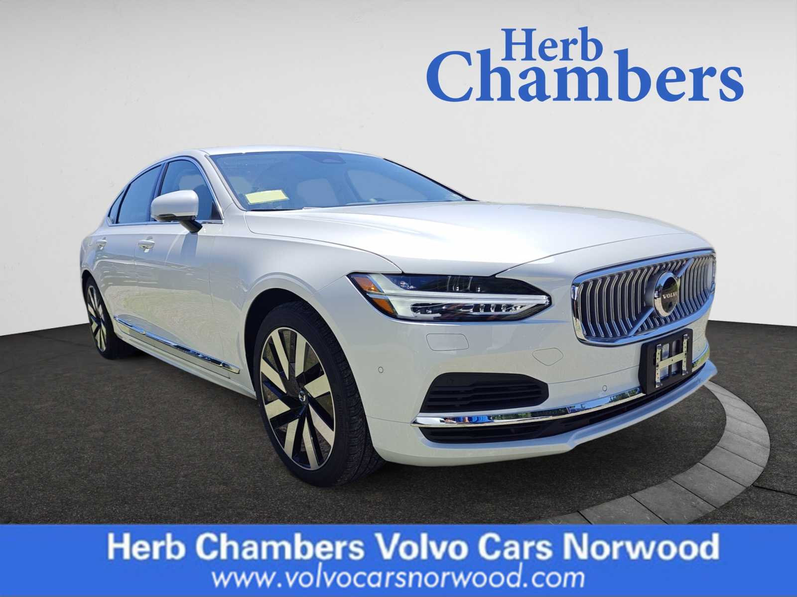2024 Volvo S90 Ultimate's photo