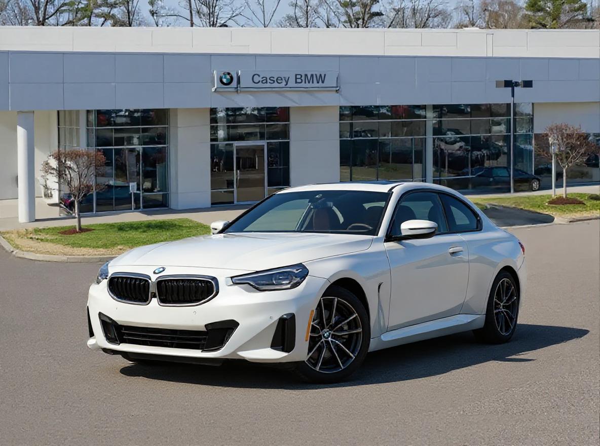 2025 BMW 2 Series 230i's photo