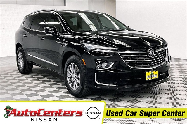2023 Buick Enclave Essence's photo