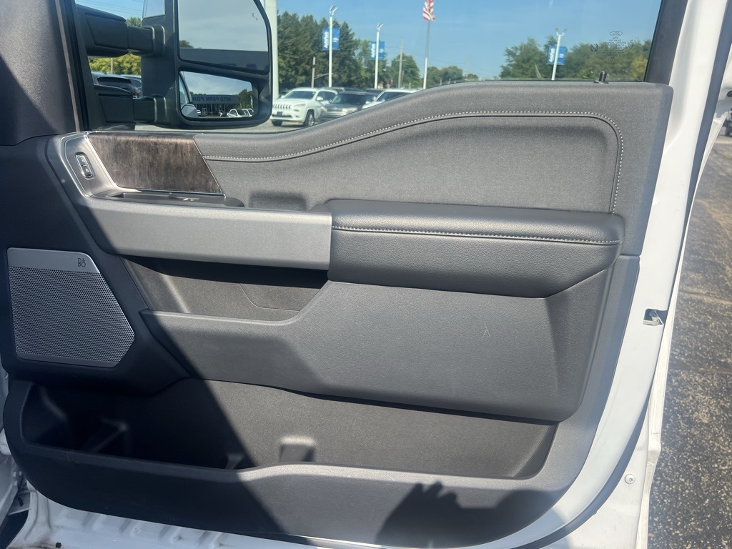2023 Ford F-250 photo 40