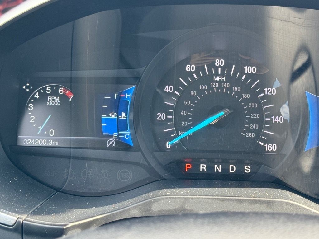 2021 Ford Edge ST photo 19