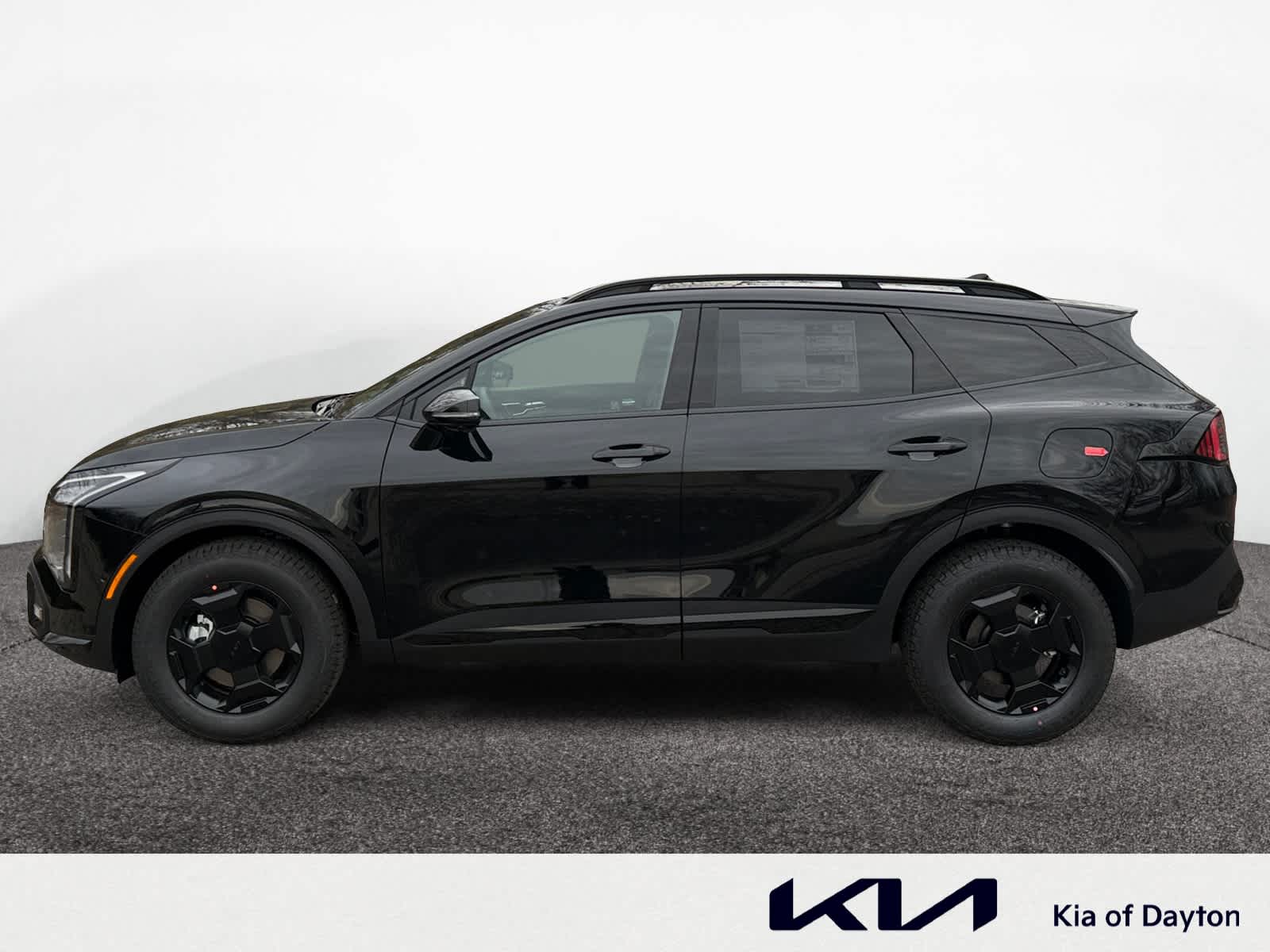 2026 Kia Sportage X-Pro Prestige photo 2