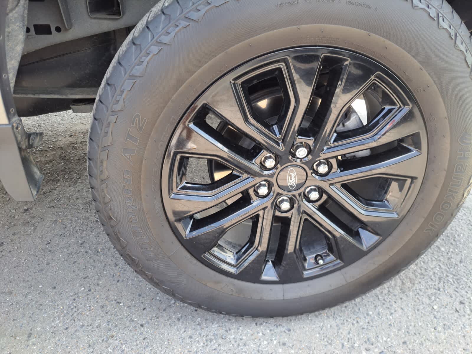2024 Ford F-150 XLT photo 22