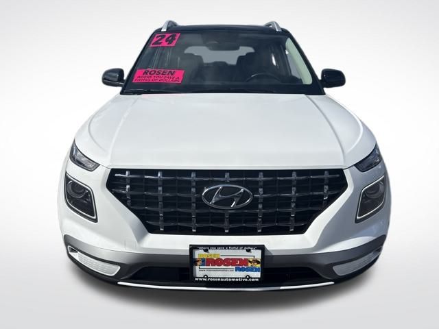 2024 Hyundai Venue Limited photo 6