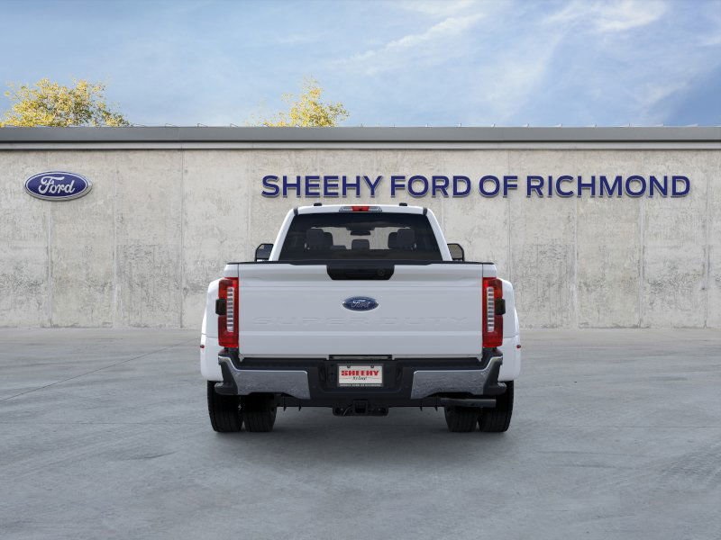 2026 Ford F-450 photo 5