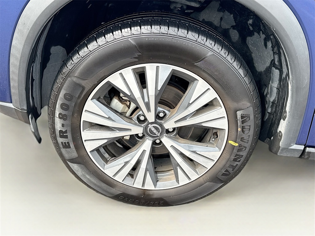 2023 Nissan Rogue SV photo 29