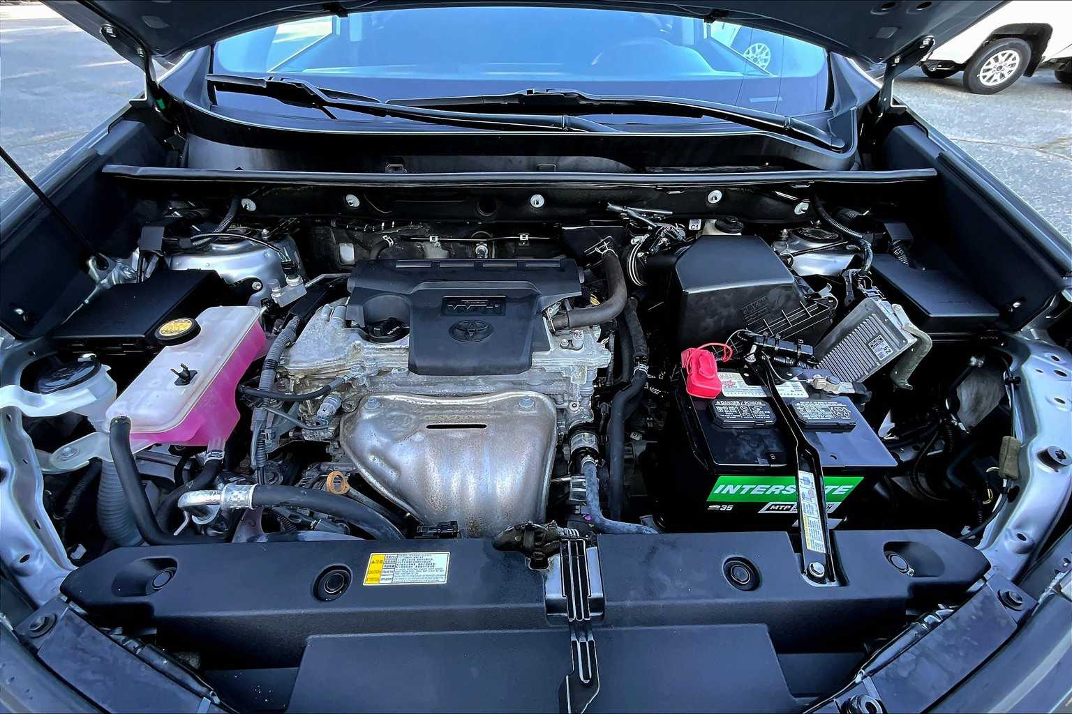 2017 Toyota RAV4 LE photo 28