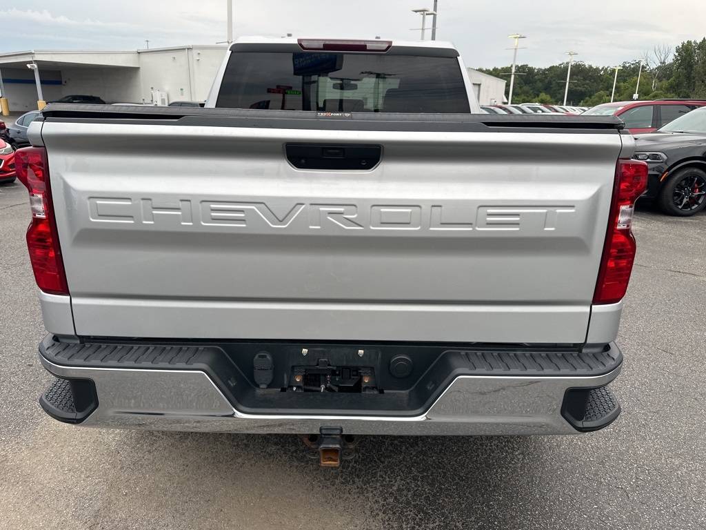 2020 Chevrolet Silverado 1500 LT photo 12