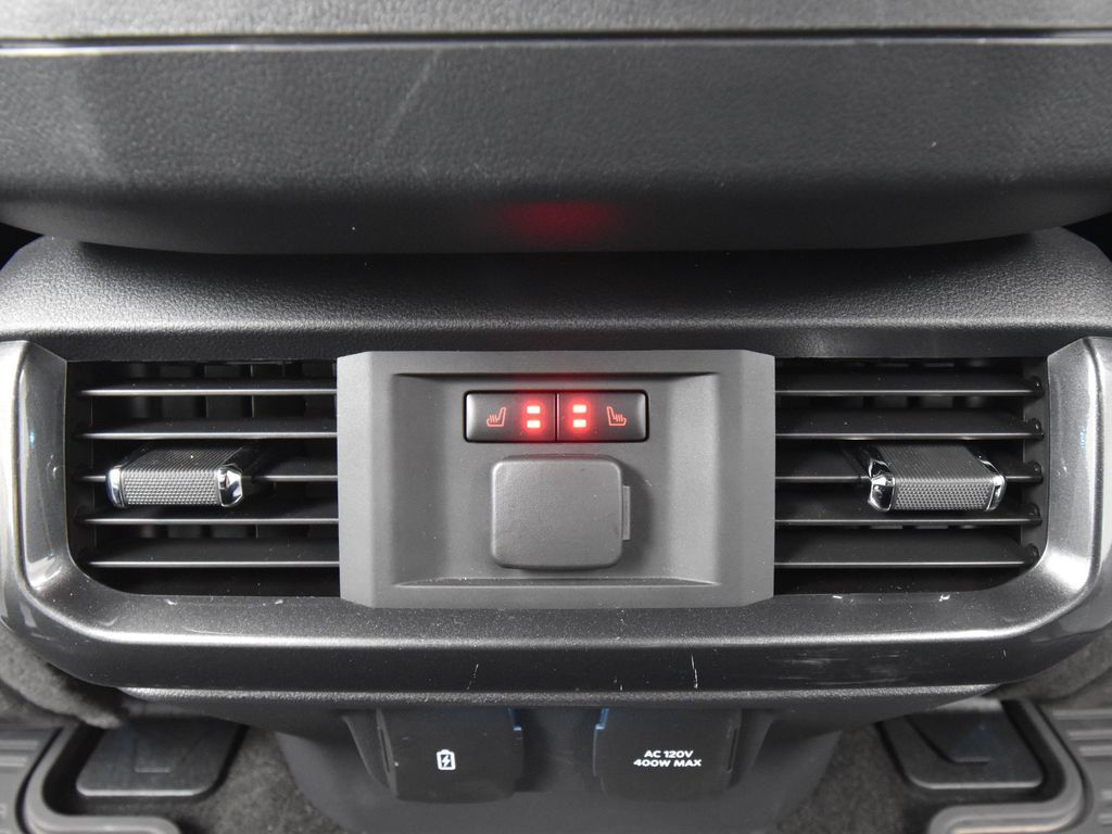 2022 Ford F-150 Lariat photo 31