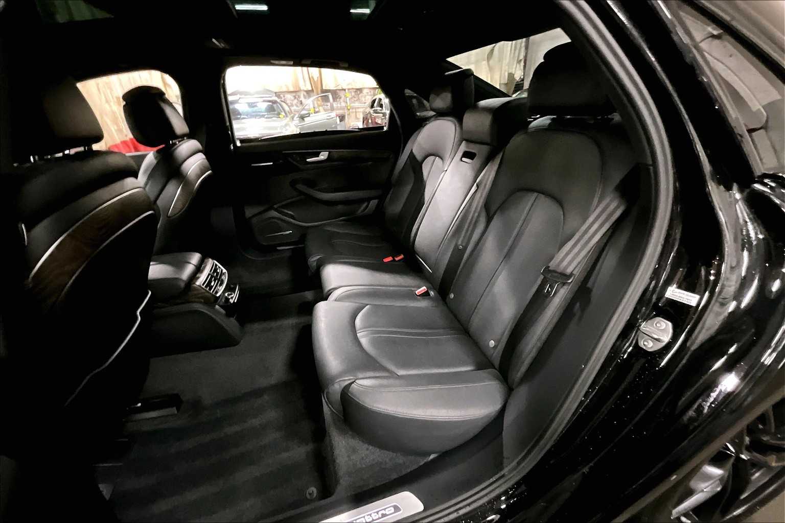 2017 Audi A8 L 3.0T photo 19